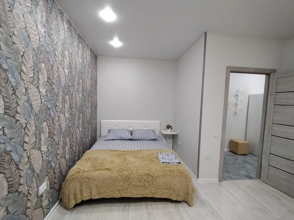 Спутник, 1-комнатная квартира рядом с набережной