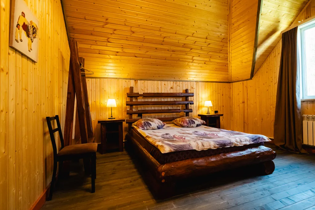 Дом у пруда в Веслево