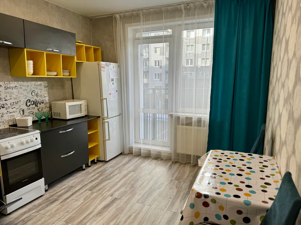 Квартира Комфортная двухкомнатная квартира возле Планеты — Красноярск