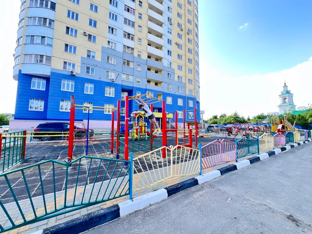 Двухкомнатная, БОЛЬШАЯ, ЦЕНТР