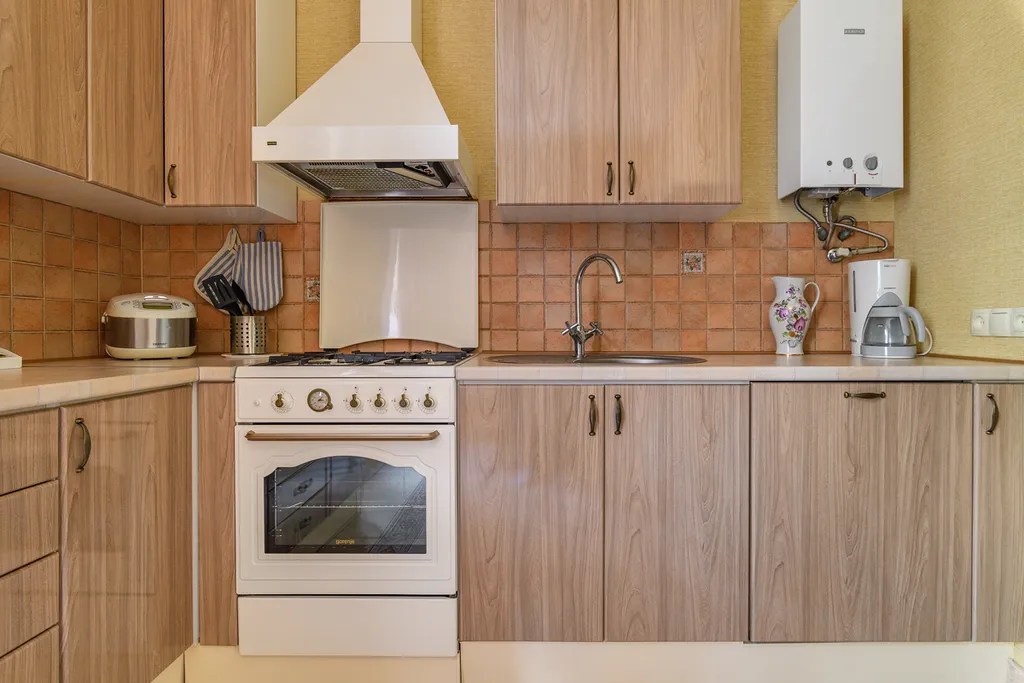 Роскошная квартира с балконом и парковкой рядом с Петропавловкой