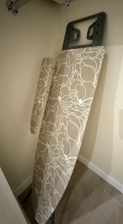 2-комнатная квартира около парка Галицкого