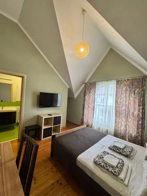 Квартира Квартира Двухместный номер комфорт с двуспальной кроватью — Адлер