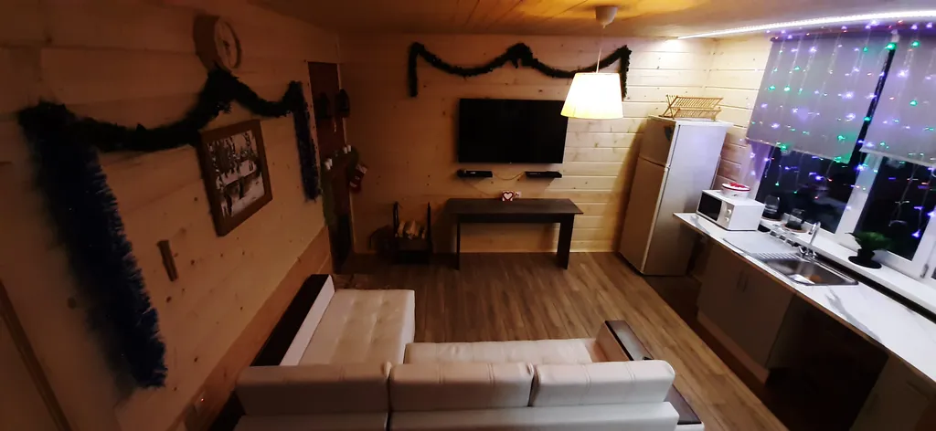 Коттедж с баней на дровах — аренда посуточно в Токсово