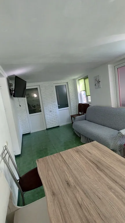 Коттедж Отдых — аренда посуточно в Оленевка