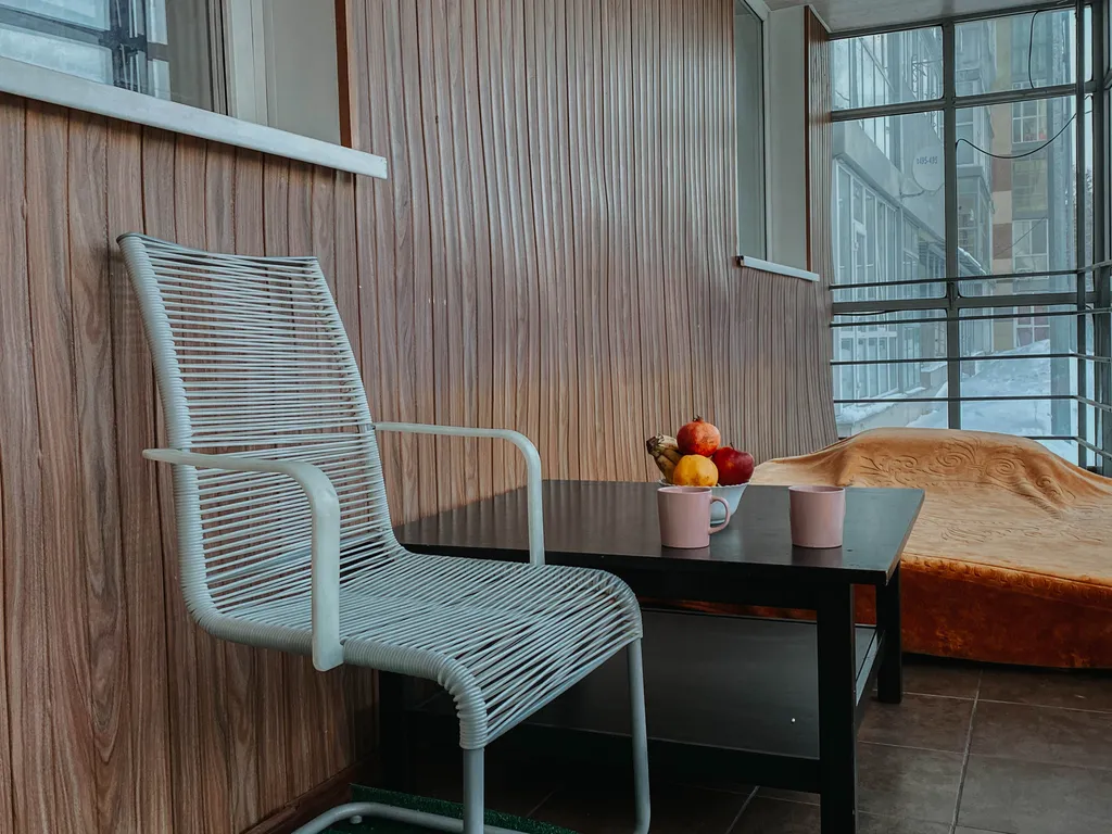 Семейная квартира с камином у ТЦ Аквамолл