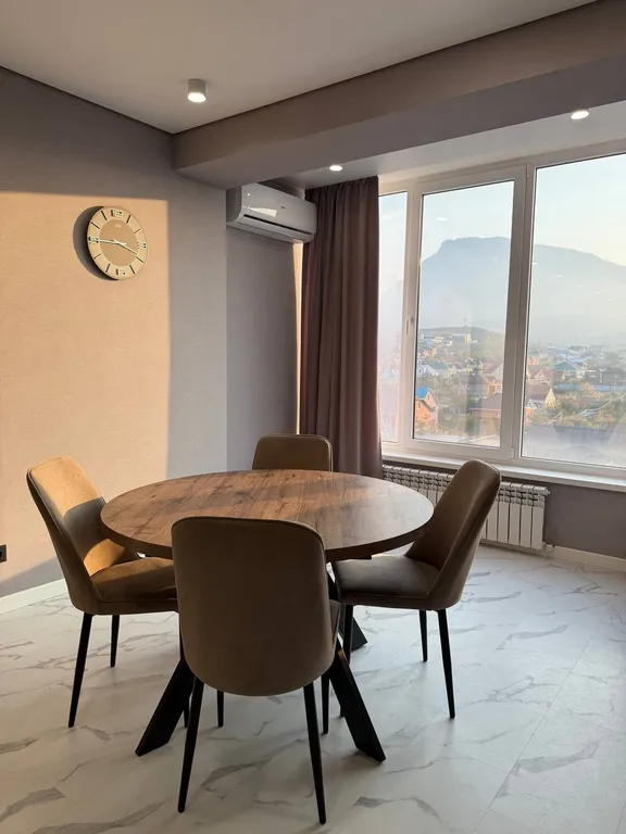 Апартаменты с видом на горы