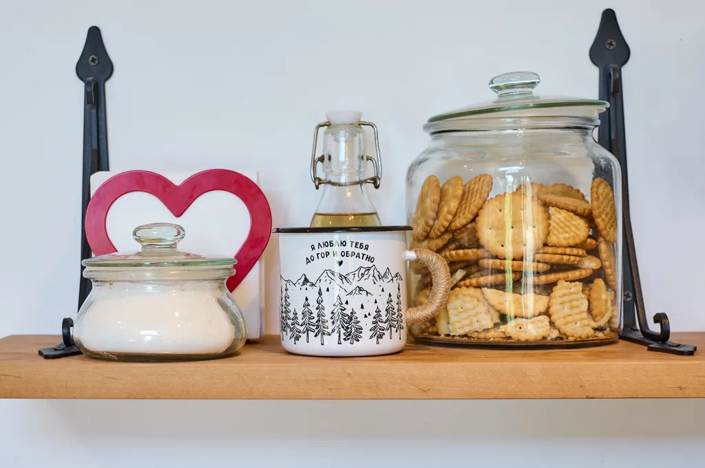 Уютная А-фрэйм хижина в горах Адыгеи