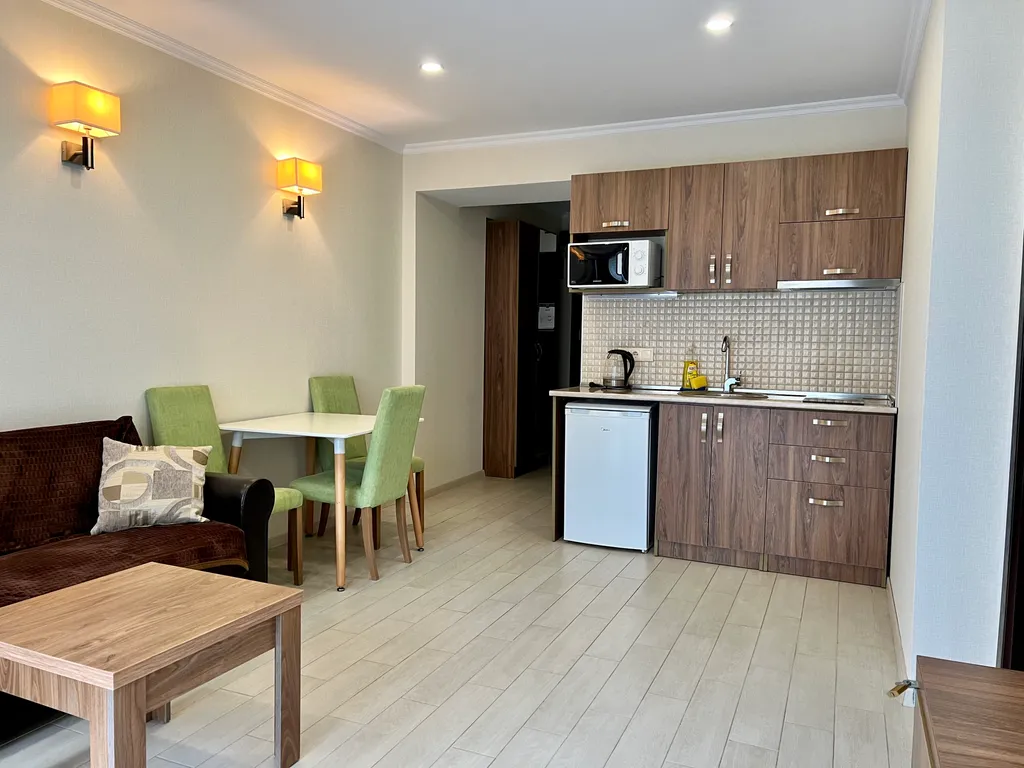 Orbi Beach Tower №1113, море, парк, небоскреб