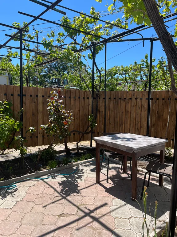 Квартира 2 комнатная квартира с двориком на Пушкина — Евпатория