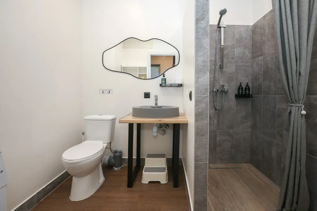 Дом у озера Белая дача