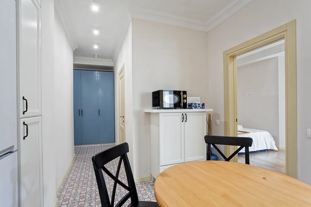 Квартира с отдельным залом и отдельной спальней с террасой на парк