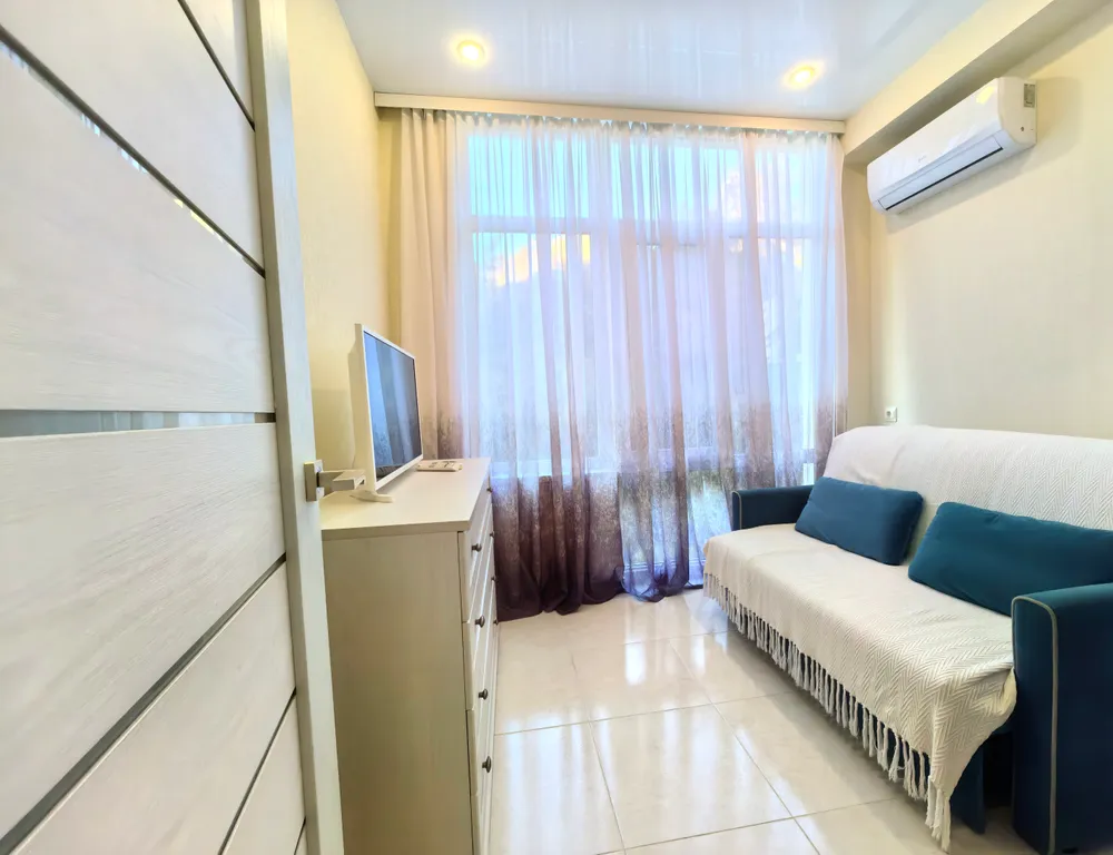 Просторный и уютный апартамент у парка