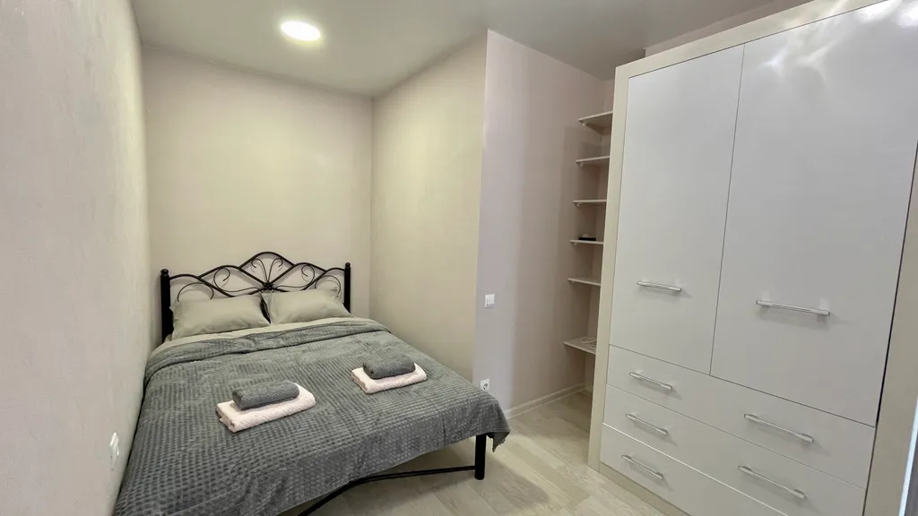 Квартира с дизайнерским ремонтом и кондиционером в центре города