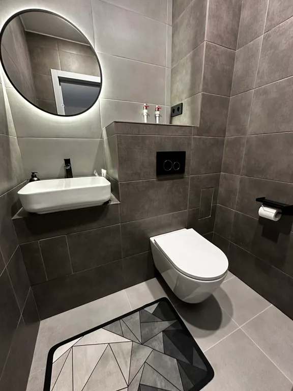 Отличная квартира в Академ Риверсайд