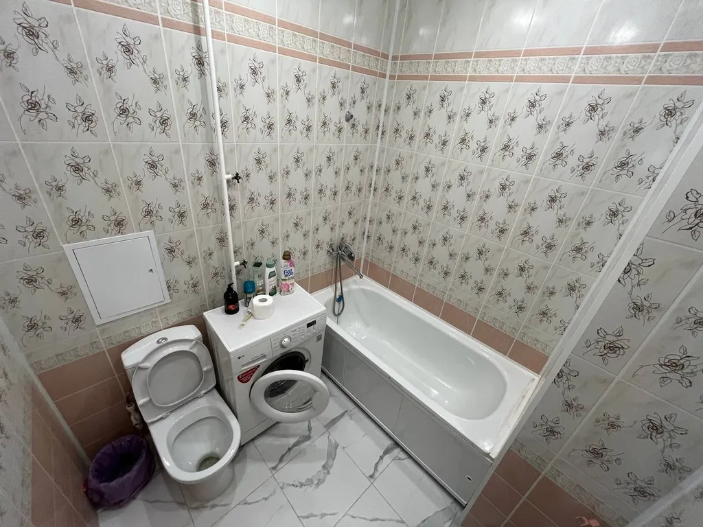 Трёхкомнатная квартира в районе центральная площади