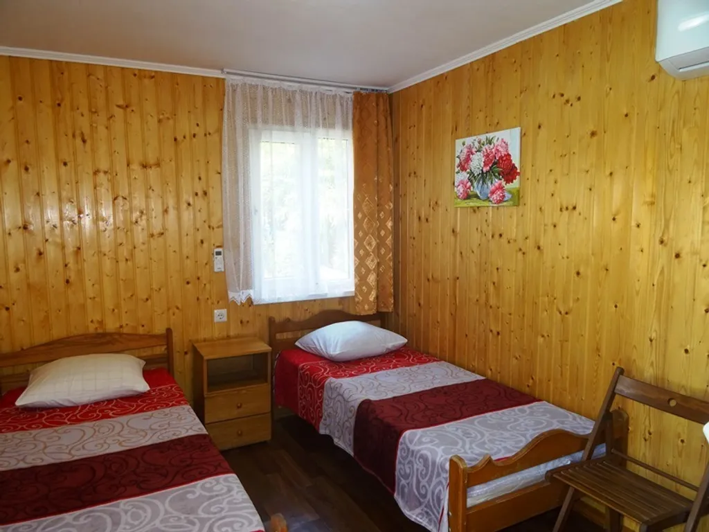 Квартира Комната — аренда посуточно в Лоо