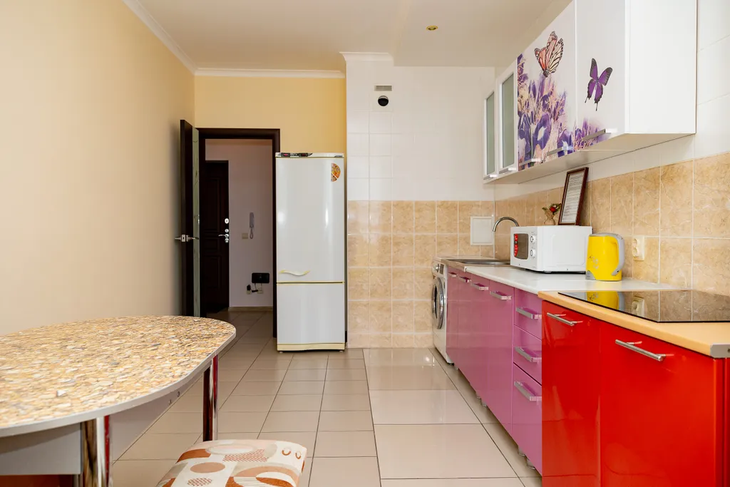 Апартаменты Домино возле КТЦ Югра-Классик