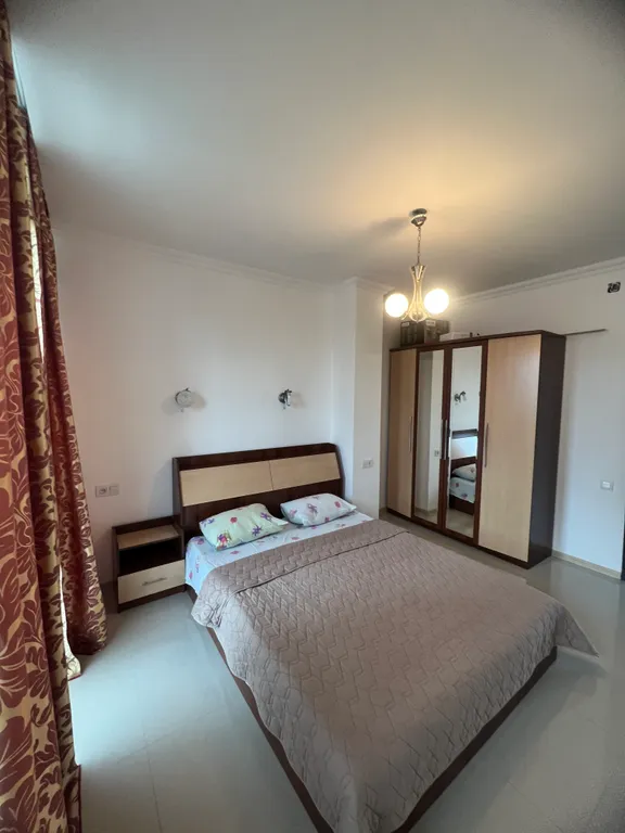 Рядом море 3 комнатную квартира, первая береговая линия