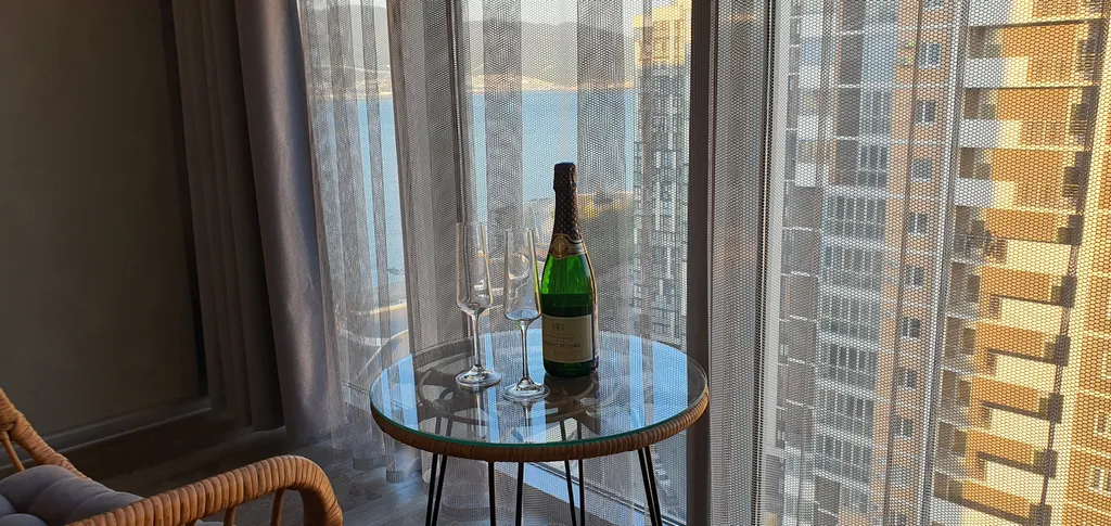 Квартира Жилье на первой береговой линии — аренда посуточно в Новороссийск