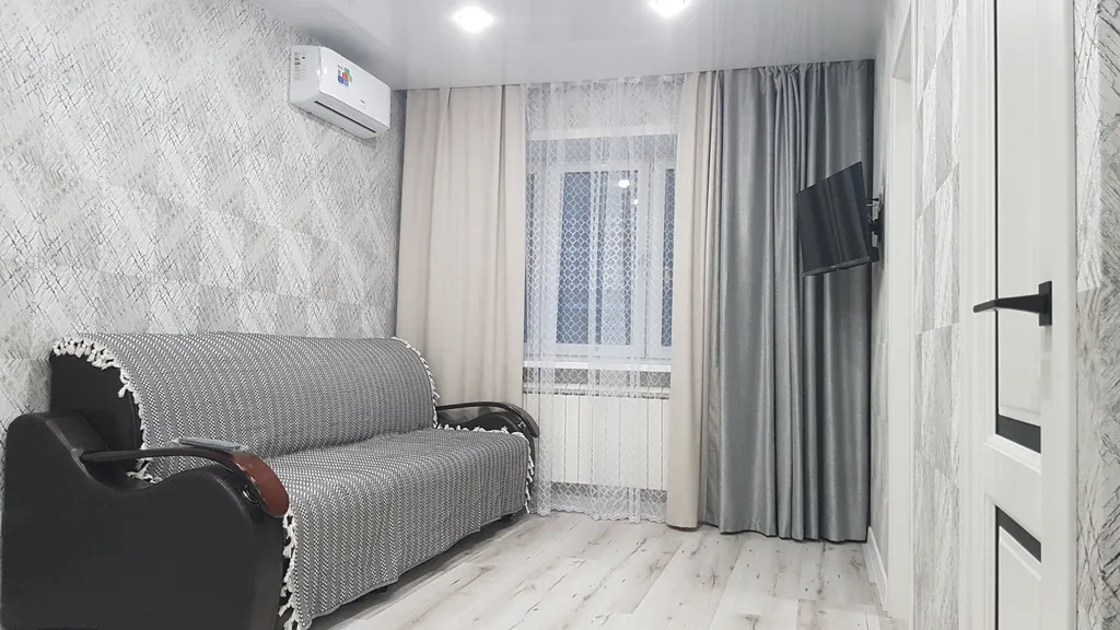 Стильная двухкомнатная квартира в центре города