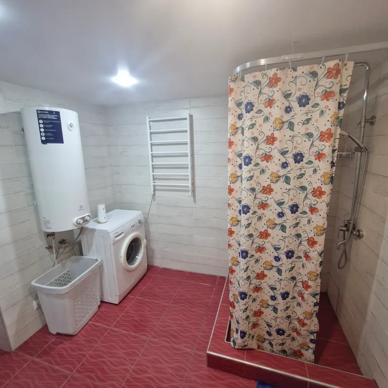 Коттедж Домик на горе Ахун с баней недалеко от моря — Сочи