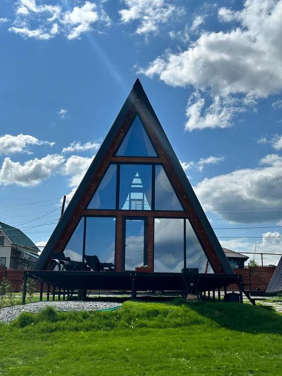 Треугольный дом А-фрейм рица