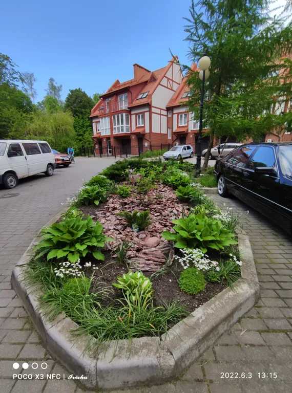 Уютная квартира в тихом зелёном районе возле моря