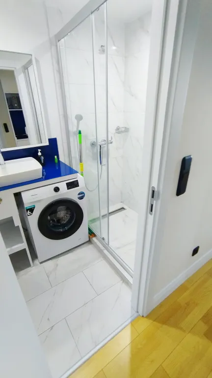 Студия над облаками с видом на море