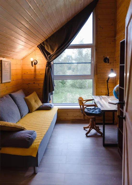 Коттедж с сауной для семейного отдыха в стиле барнхаус