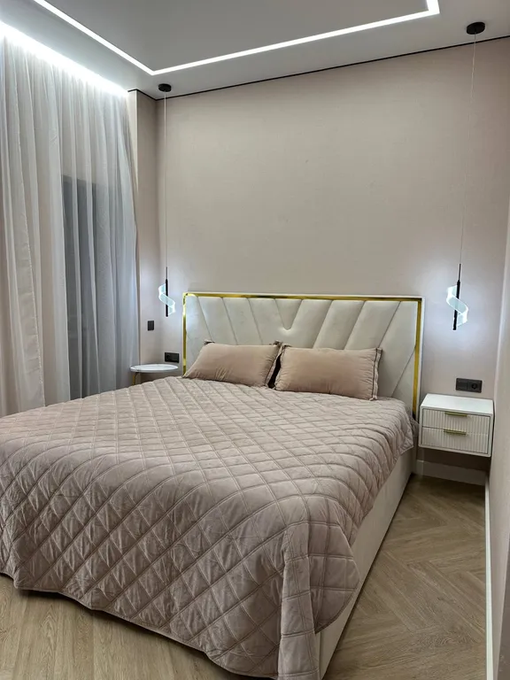 Двухэтажные апартаменты в центре города