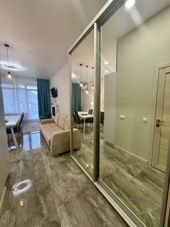 Просторная студия напротив Горки города