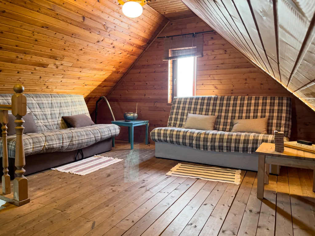 Коттедж в саду