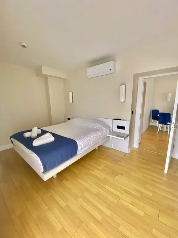 Апартаменты на первой линии с 2 спальнями