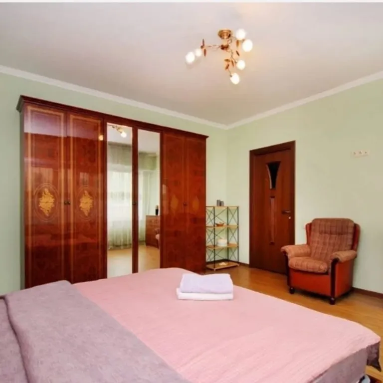 2-комнатная квартира в престижном районе Алматы "Золотой квадрат"