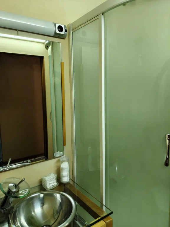 Просторная квартира с балконом в центре