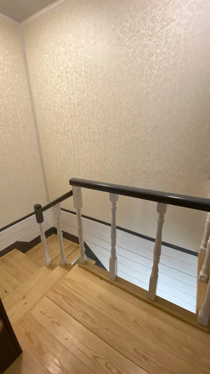 Загородный дом с 5 комнатами, зоной барбекю и баней