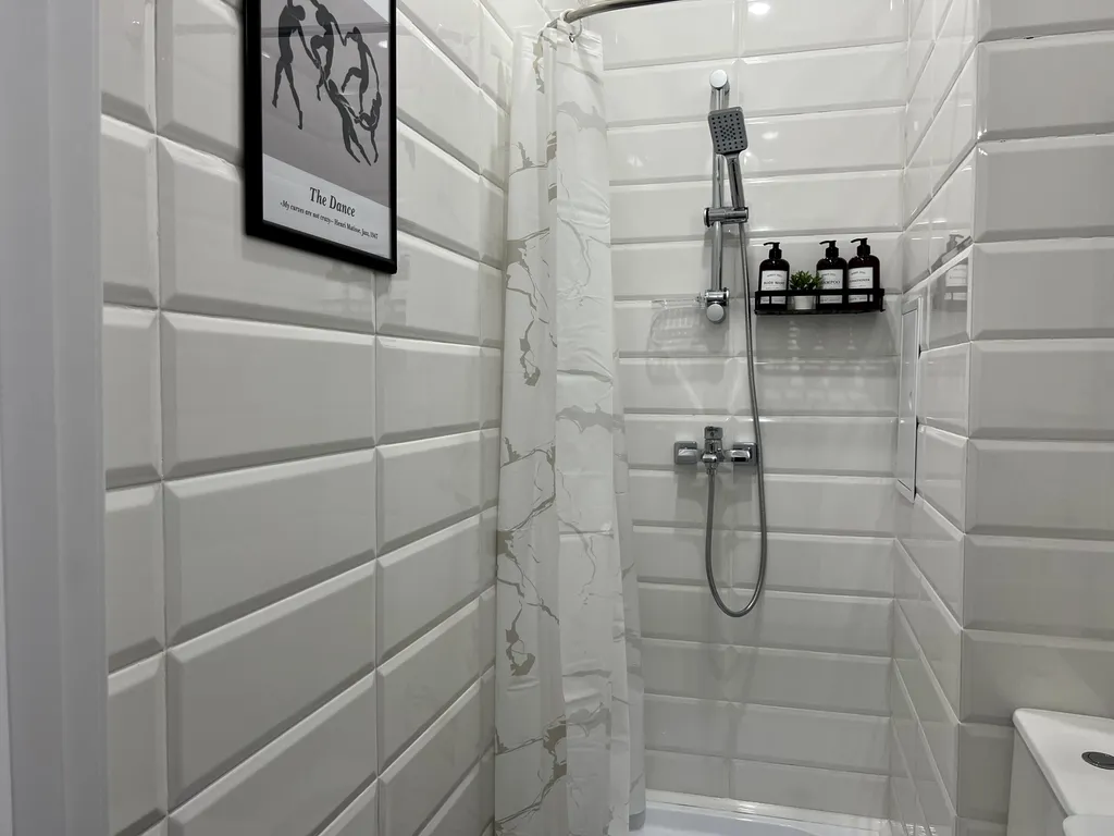 Светлые апартаменты для двоих рядом с Шереметьево