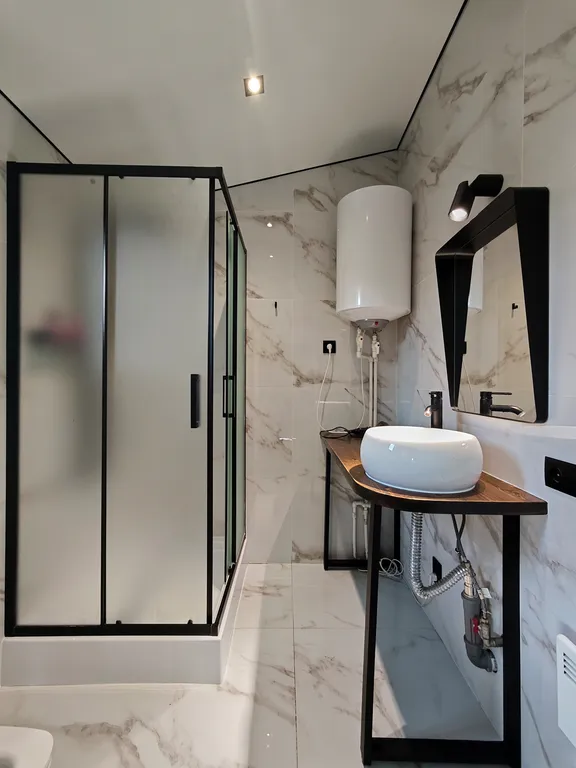 Коттедж Коттедж рядом с Красным озером — Светлое