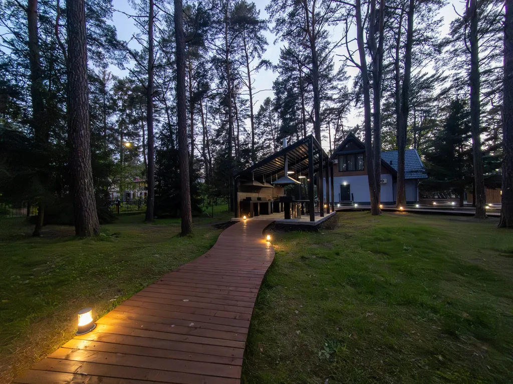 Новые двухуровневые апартаменты в центре Светлогорска