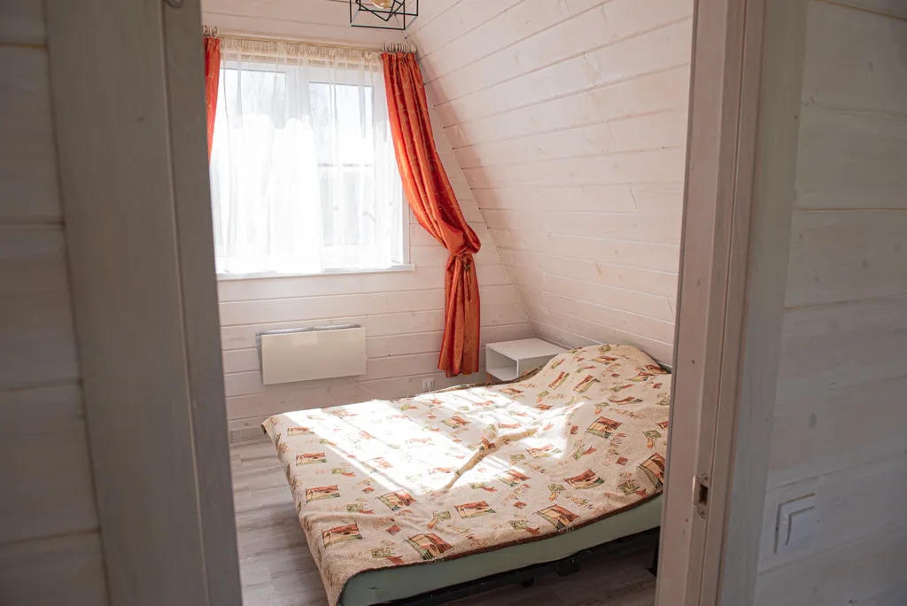 Коттедж Дом для отдыха всей семьей — Луга