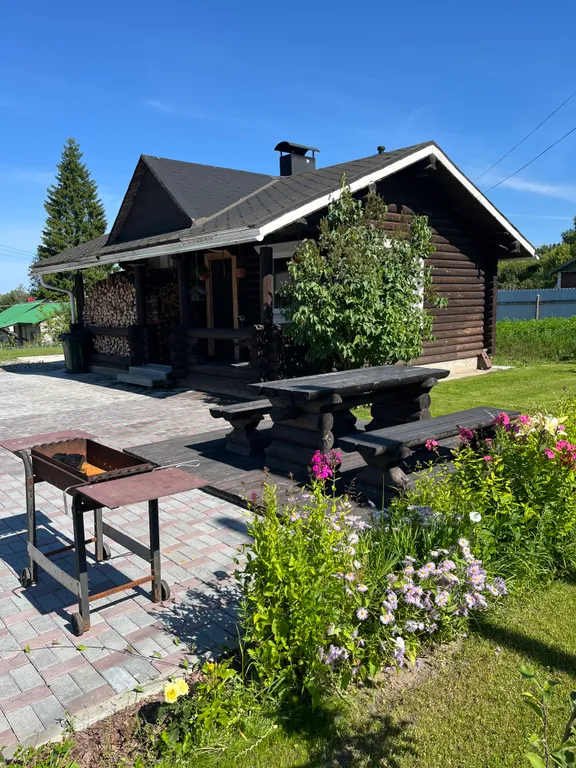 Домик в городе