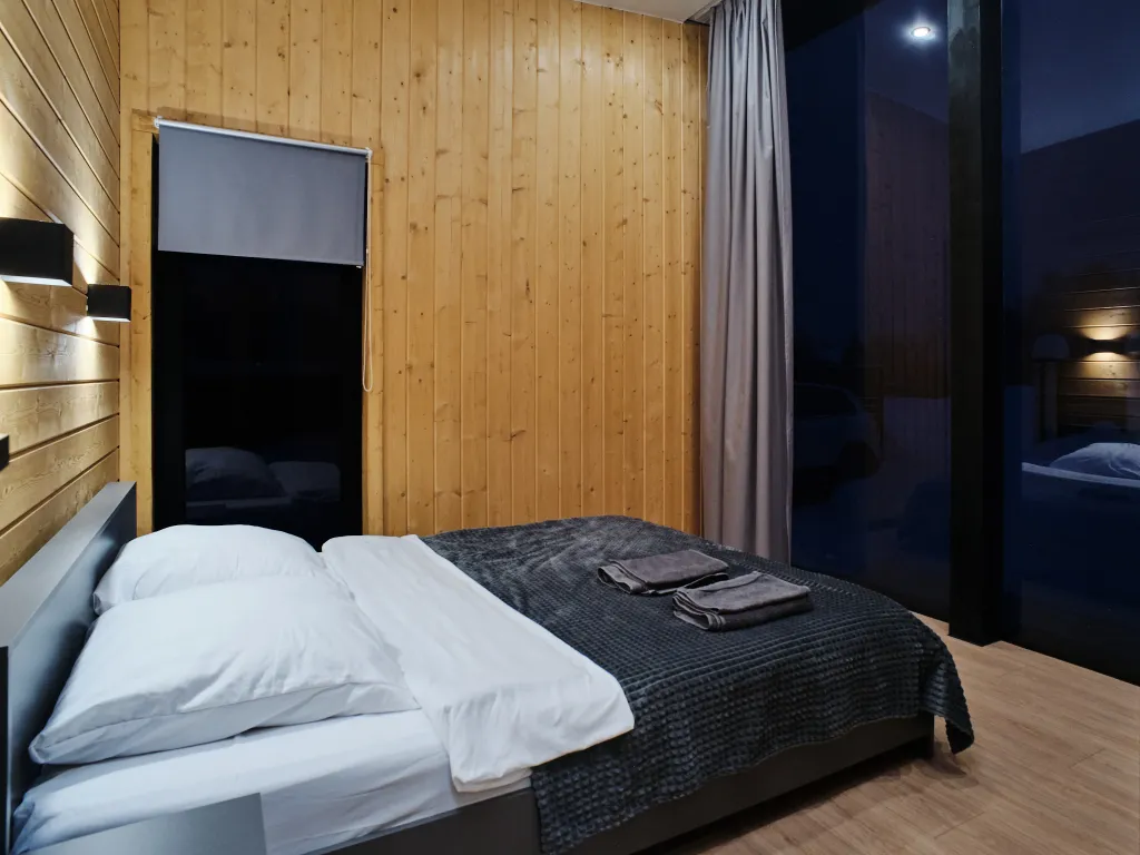 Уютный нoвый дом с сауной у горнолыжного склона "Морошка"