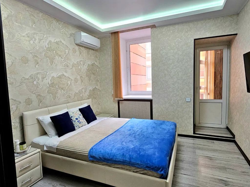 Двухкомнатная рядом с Театром кукол