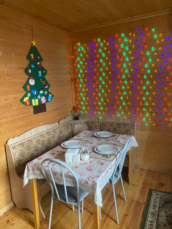 Дача на горке с видом на горы