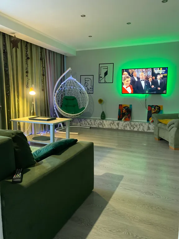 Апартамент в доме, памятник архитектуры в центре