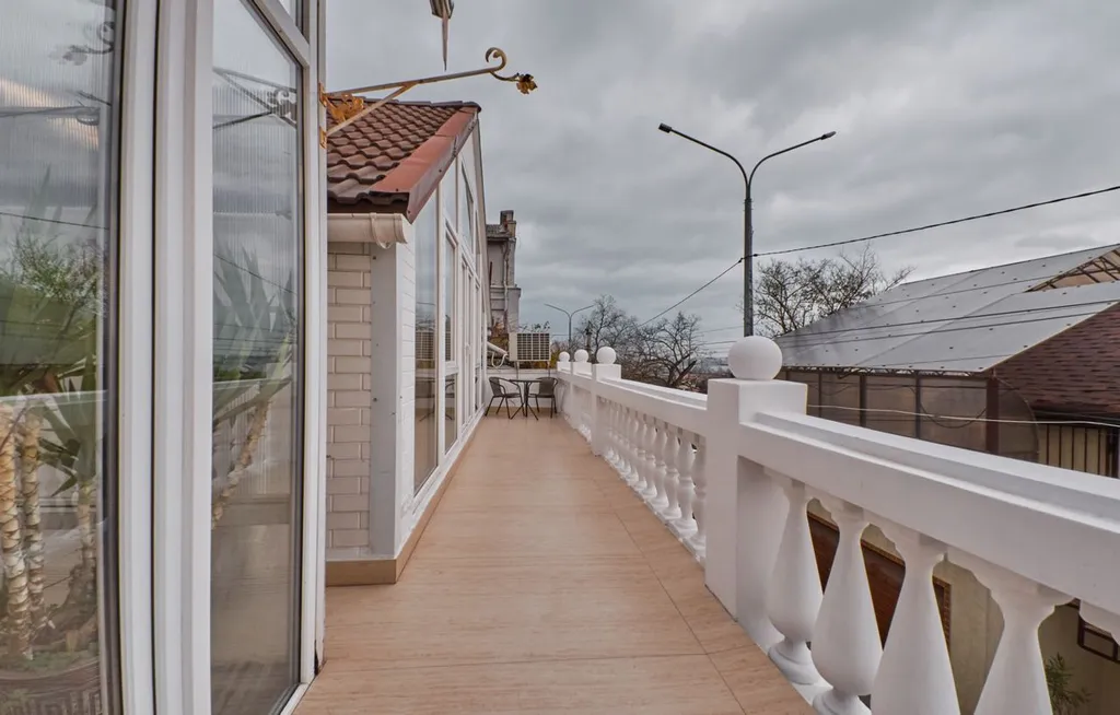 Квартира Апартаменты центр с уютным балконом — Севастополь