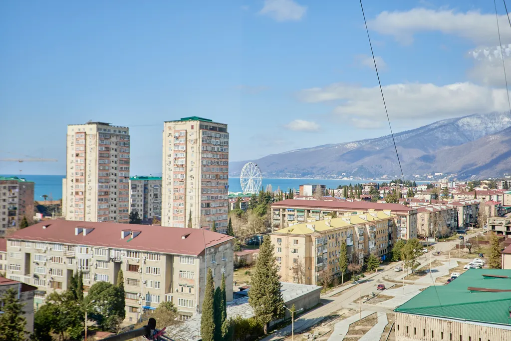 Уютная квартира в центре города с видом на море