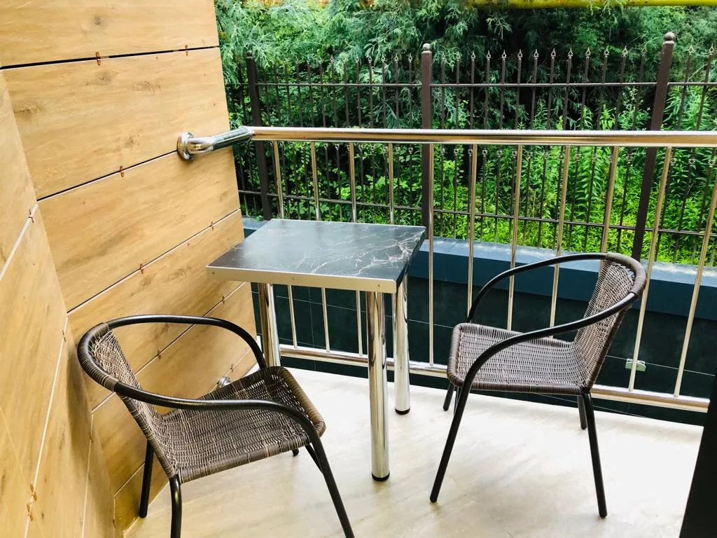 Апартамент с бассейном