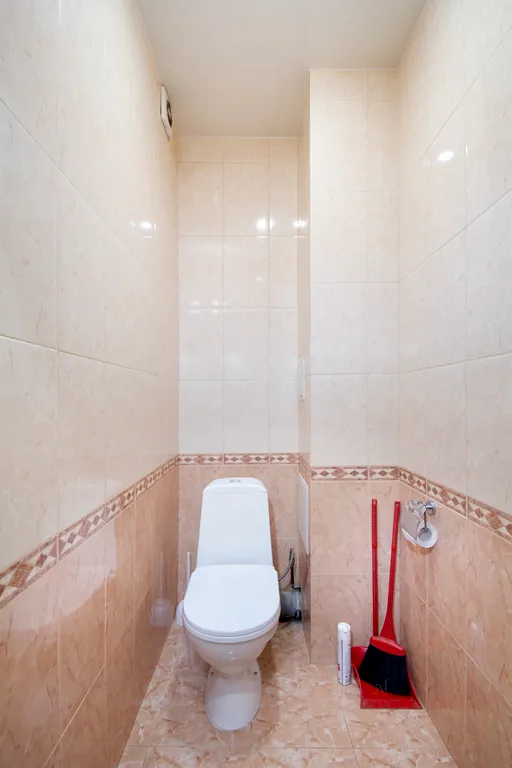 2х комнатная квартира с раздельной кухней недалёко от центра города